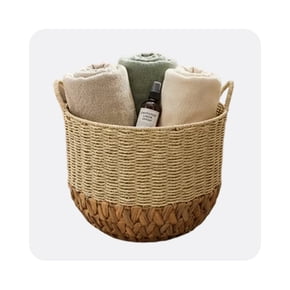 Shop storage basket with towels