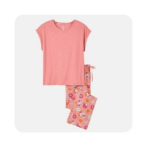 Sleepwear & loungewear
