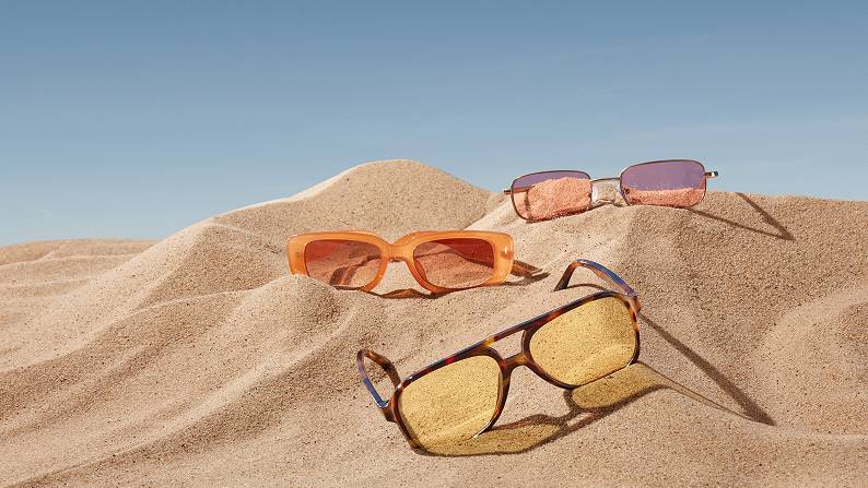 Sidekicks for sunny days