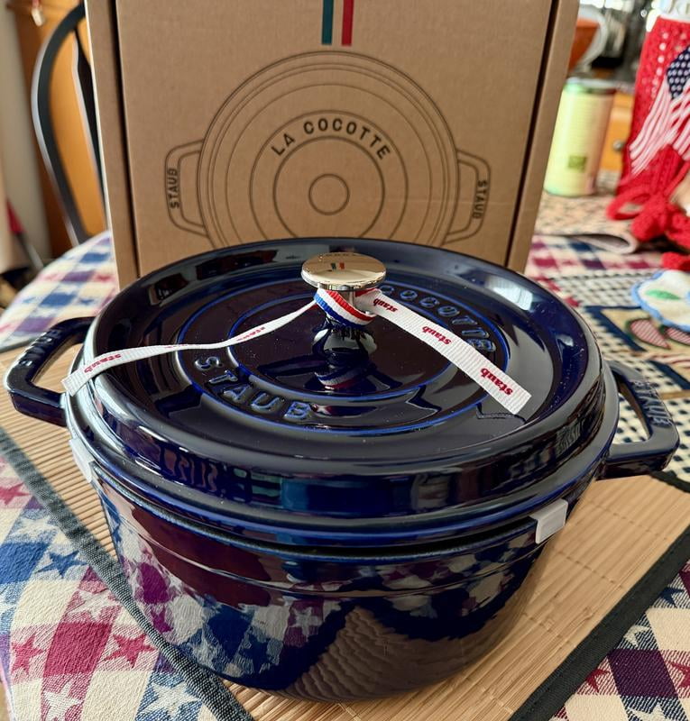 STAUB La Cocotte 3.7 L Cast Iron Round Cocotte, Dark-Blue - Walmart.ca