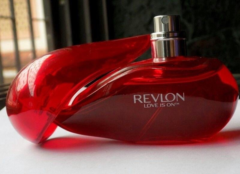 REVLON LOVE IS ON/REVLON EDT SPRAY 1.7 OZ (50 ML) (W) - Walmart.ca