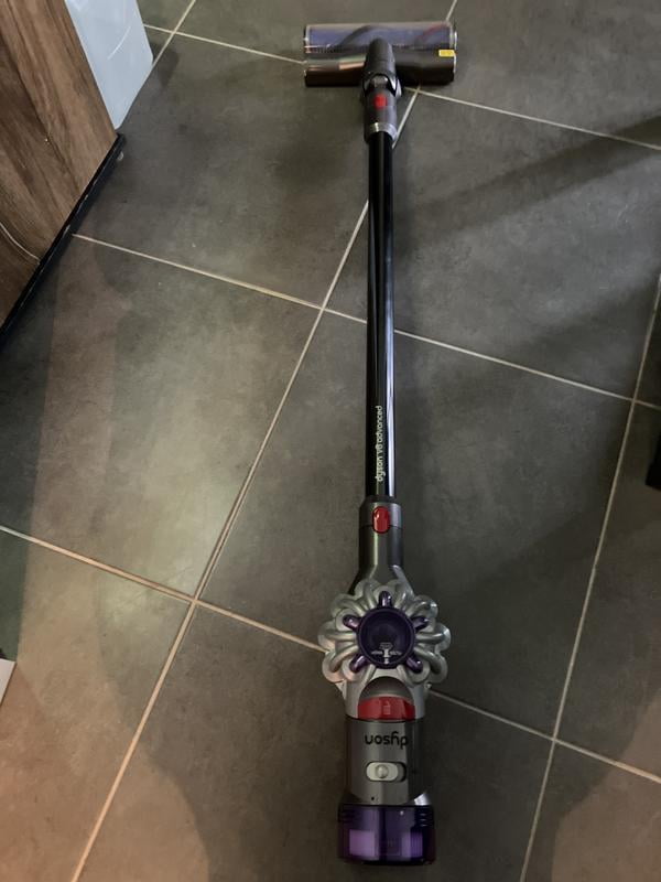 Dyson V8 Cordless Vacuum - Walmart.ca