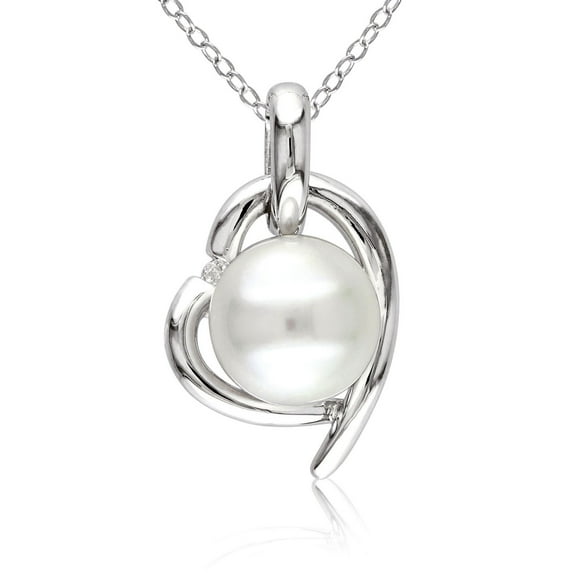 Pendentif en forme de cœur Miabella avec perle d'eau douce cultivée blanche ronde de 8,5 à 9 mm et diamants façonné en argent sterling