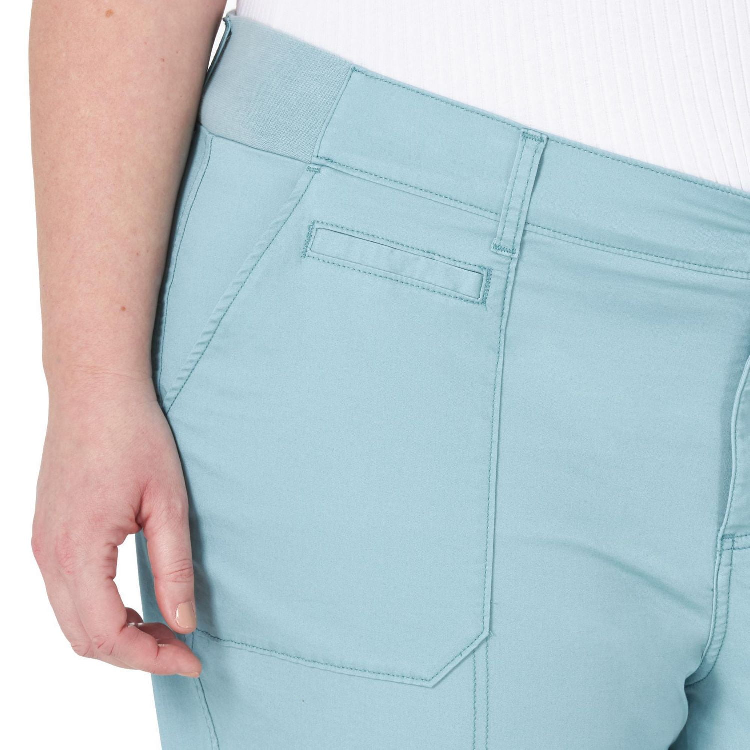 Lee Riders Women's Plus Comfort Waist Utility Capri