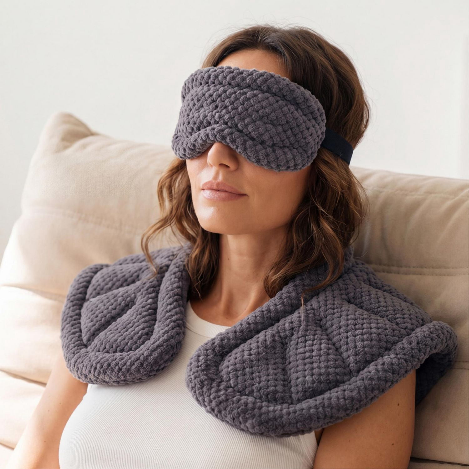 thumbnail image 4 of Homedics Warming Neck and Shoulder Wrap Plus Eye Mask, 4 of 8