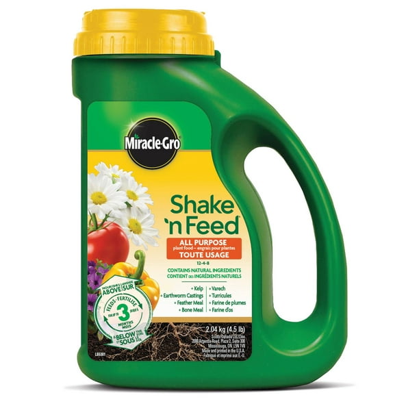 Engrais pour plantes tout usage Miracle-Gro Shake ’n Feed - 2,04kg