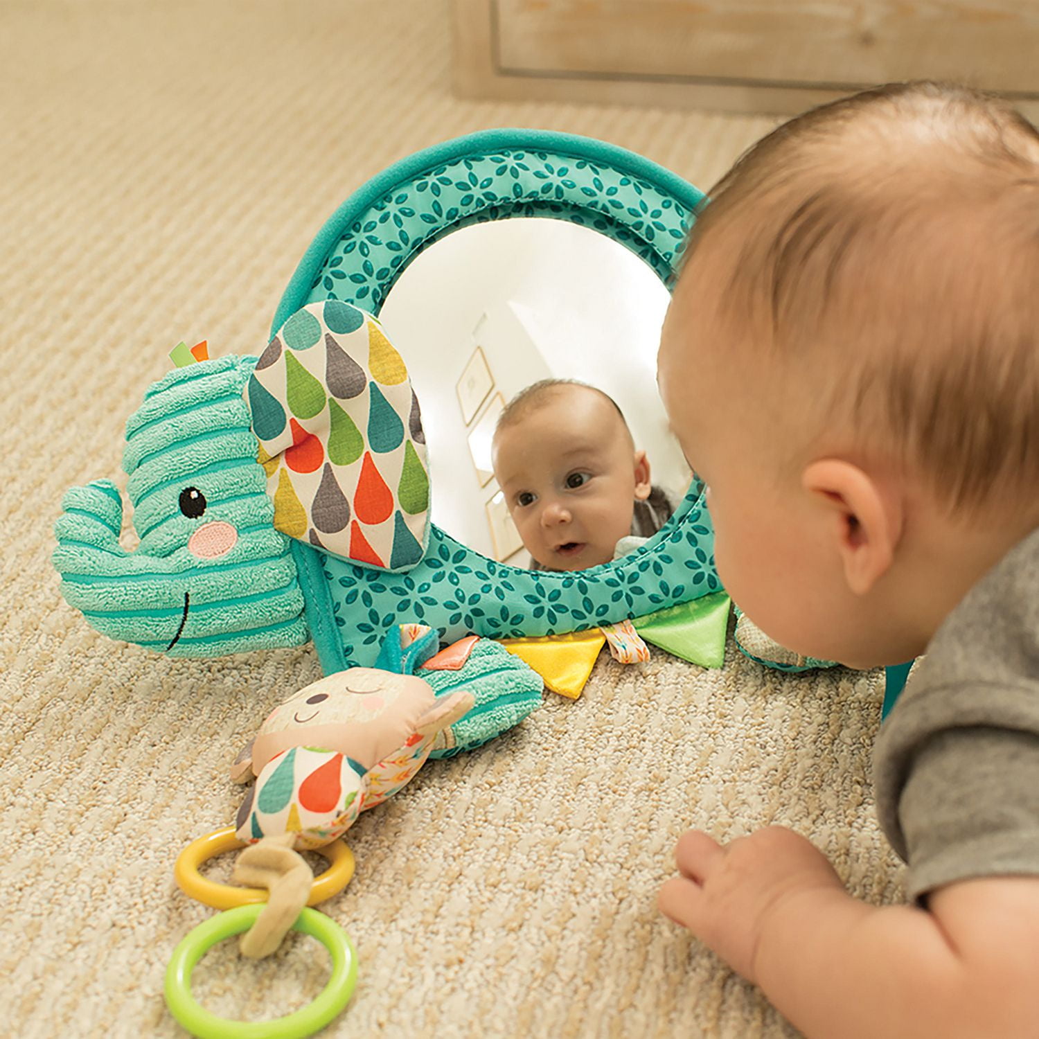 Infantino mirror online