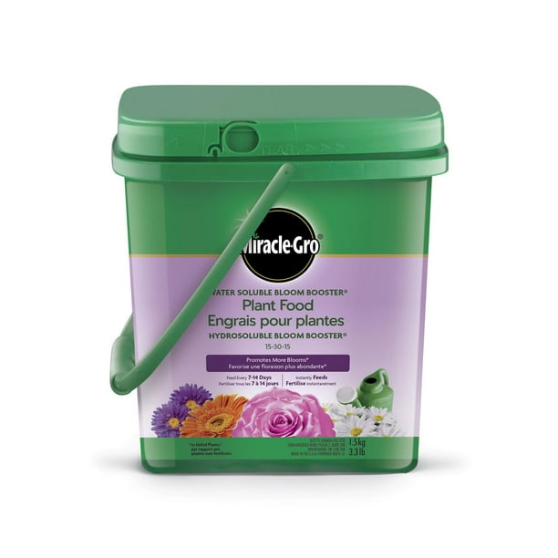 MiracleGro Water Soluble Bloom Booster Plant Food 1.5kg, Feeds