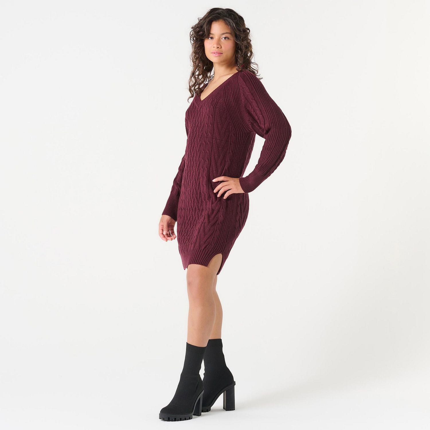 DV V-NECK SWEATER DRESS