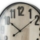 Horloge murale Home Trends 16 "gris délavé Horloge murale de 16 "de diamètre – image 4 sur 4