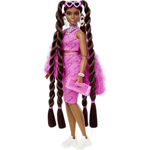 Barbie Extra Articulated With Pink Braids And Flower Clothes Multicolor