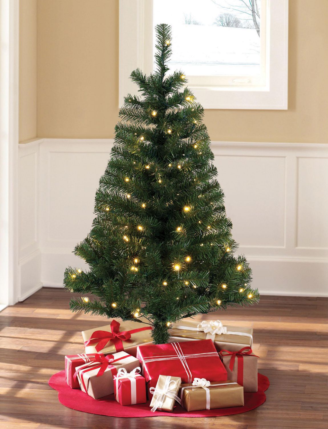 Holiday Time 4' Pre-Lit Regular Full Pine Christmas Tree - Green | Walmart Canada