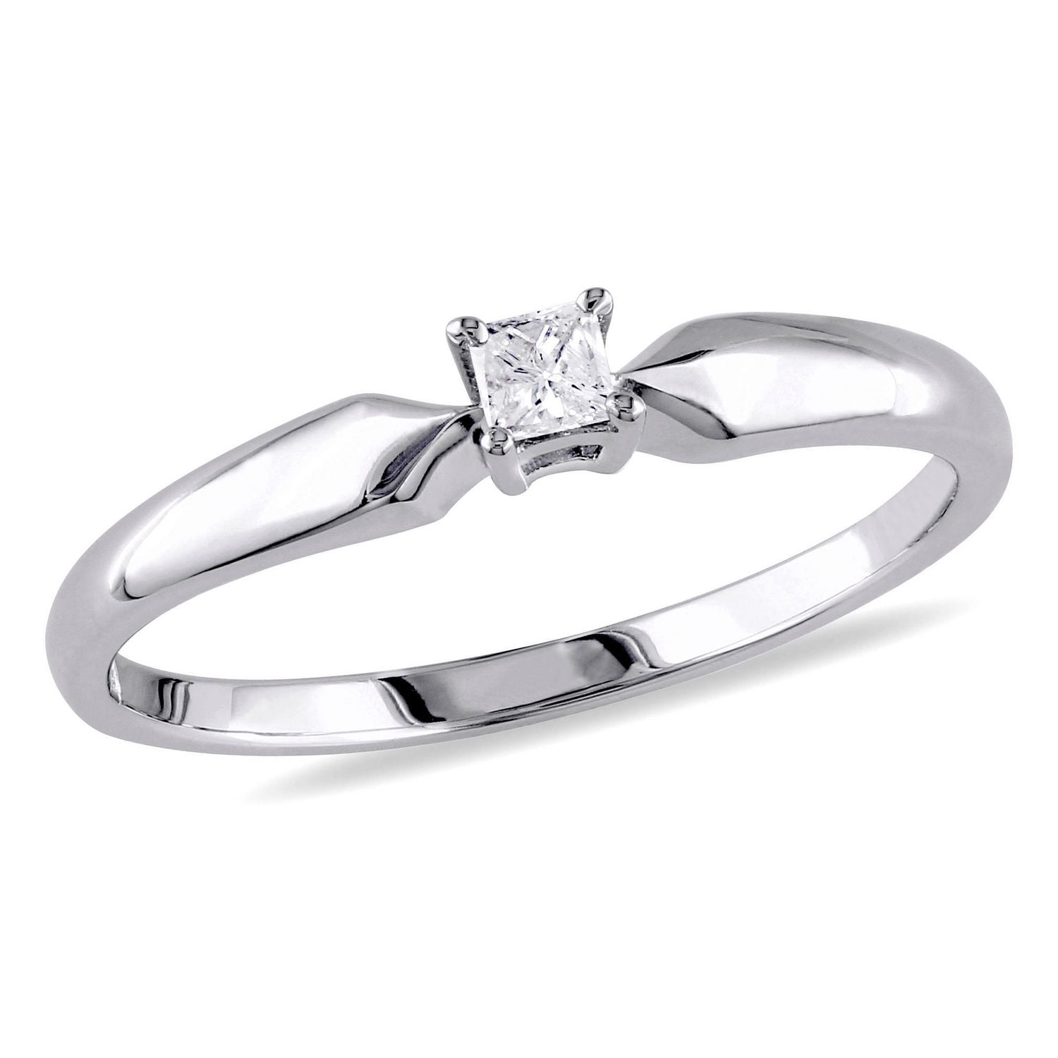 Bague solitaire Miabella avec diamant de coupe princesse 1/10 CT poids total en argent sterling