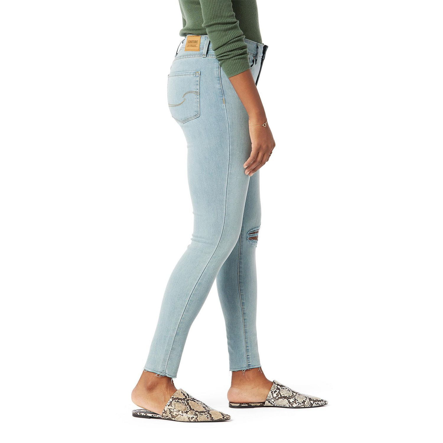 Signature by Levi Strauss Co. Women s High Rise Skinny Jeans