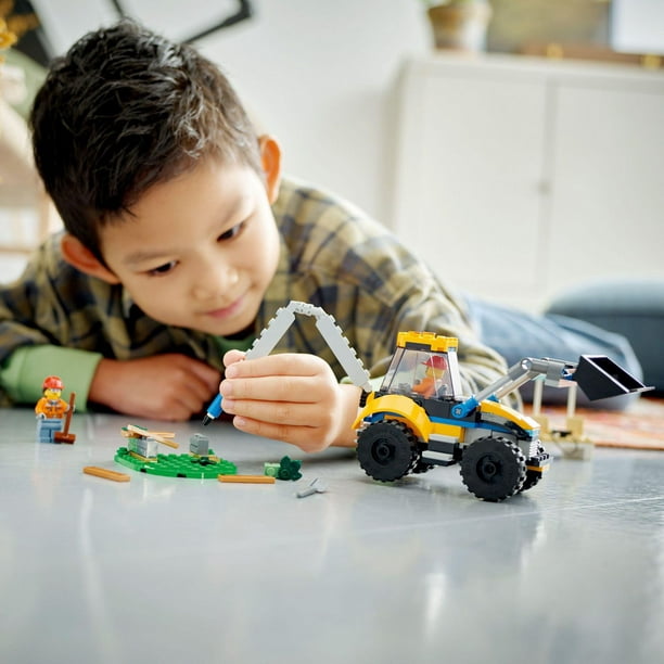 LEGO City 60283 - Great Vehicles Le Camping-Car de Vacances, Jouet de  Construction pour Enfants dès 5 ans avec Minifigures Garçon et Fille pas  cher 