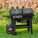Barbecue Char-Griller à 2 brûleurs au propane et au charbon de bois – image 2 sur 6