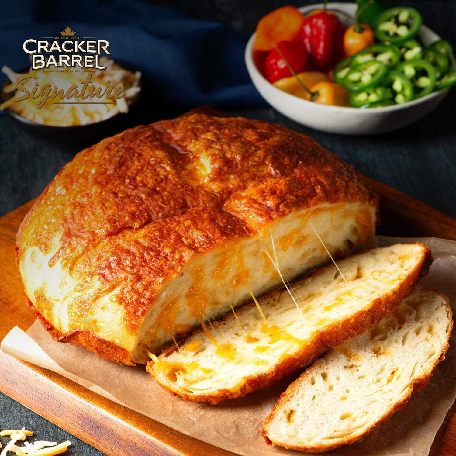 thumbnail image 3 of Cracker Barrel Shredded Cheese Habanero Heat, 320g, 3 of 4