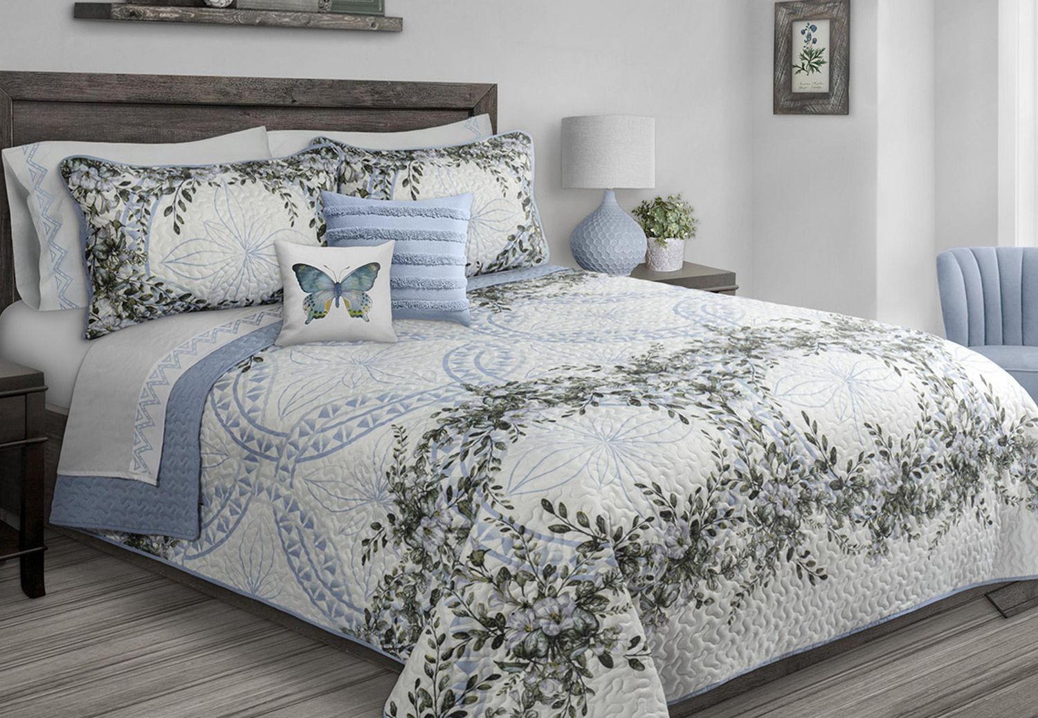 Everafter Dusty Blue Reversible Quilt Set