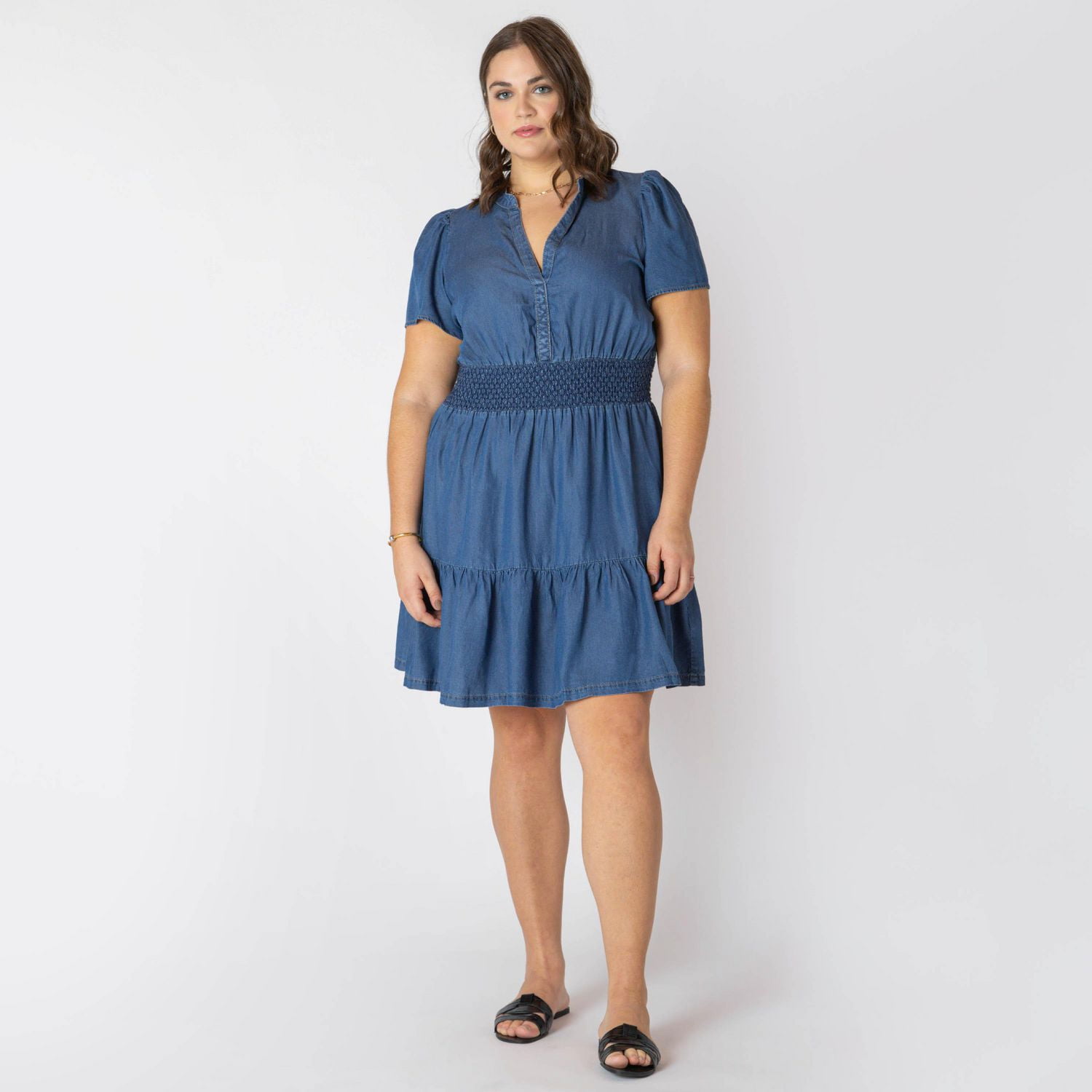 Devoted Taille Plus Femme mini robe en denim à manches courtes