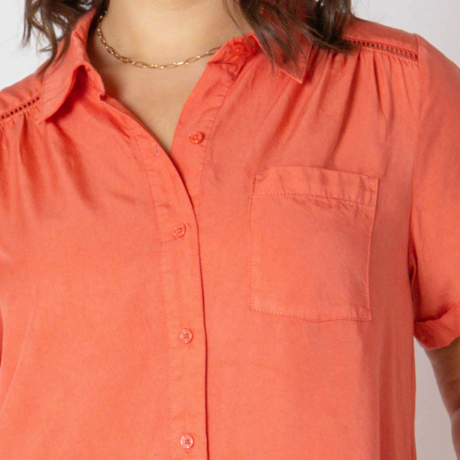 Devoted Taille Plus Femme mini robe boutonnée