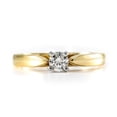 thumbnail image 3 of Bague à diamant solitaire 0,15 ct en or 14 ct, 3 of 4
