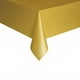 Nappe de table rectangulaire en plastique doré, 54" x 108" – image 2 sur 2