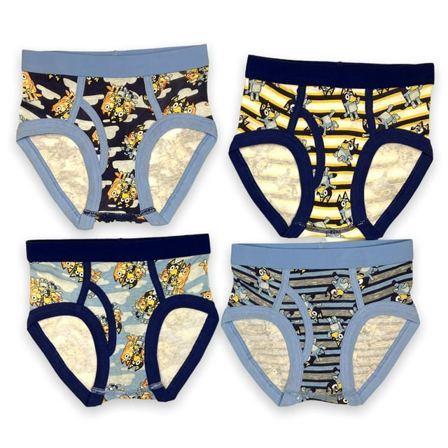 Bluey Toddler Boy's briefs. These boys underwear come in a pack of 4 and have and elastique band at the waist and around the leg and