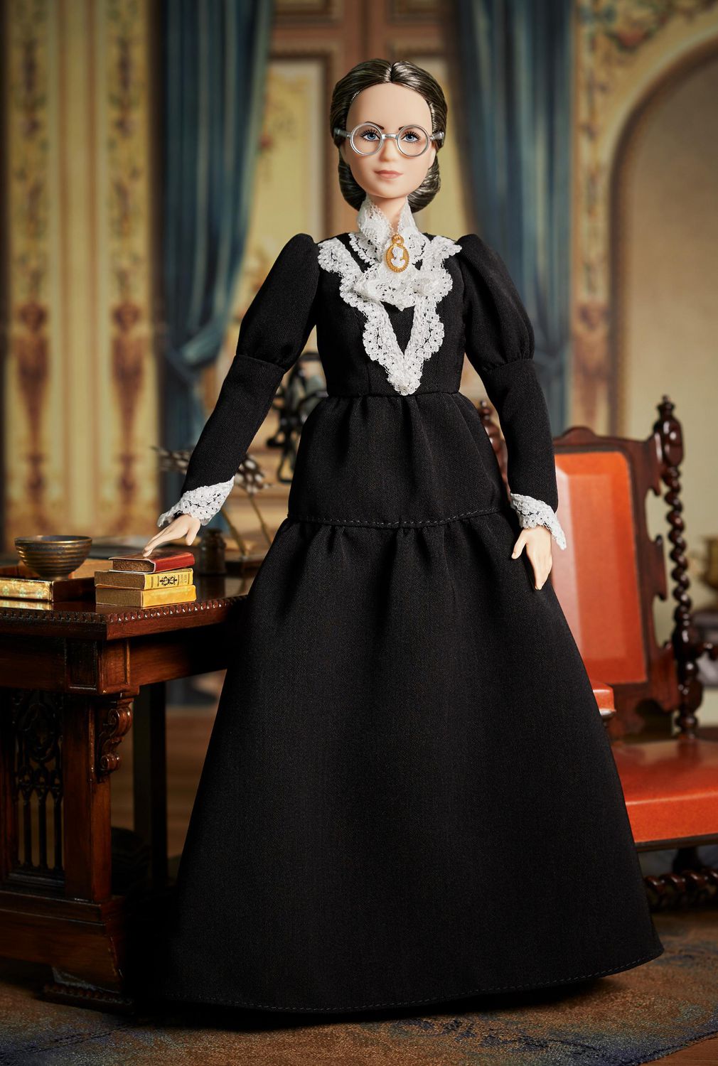 Susan b 2024 anthony barbie doll