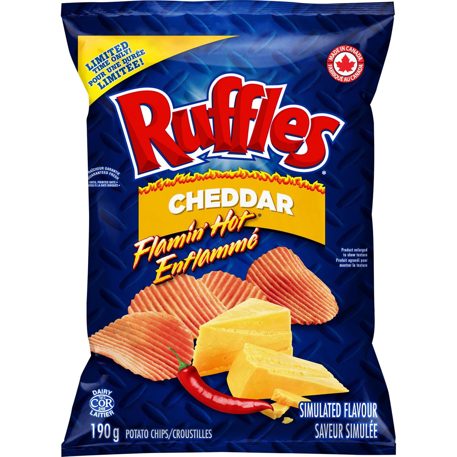 Ruffles Flamin' Hot Cheddar Potato Chips | Walmart Canada