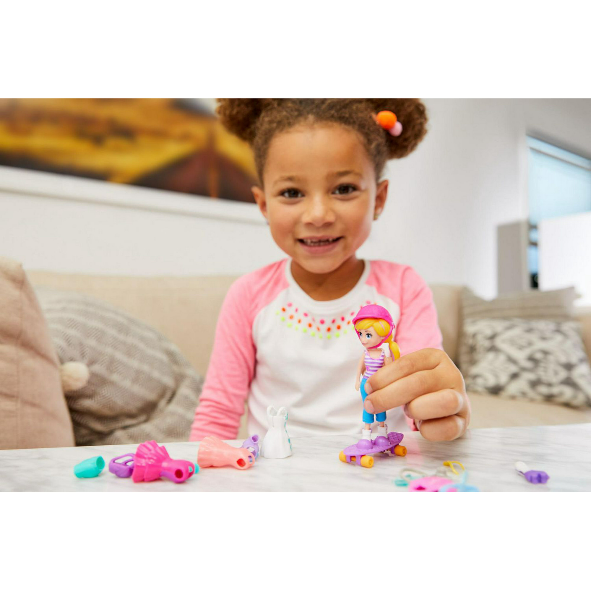  Polly Pocket Super Sporty Pack with Polly & Lila Dolls and over  35 Fashions & Sporting Accessories : Toys & Games