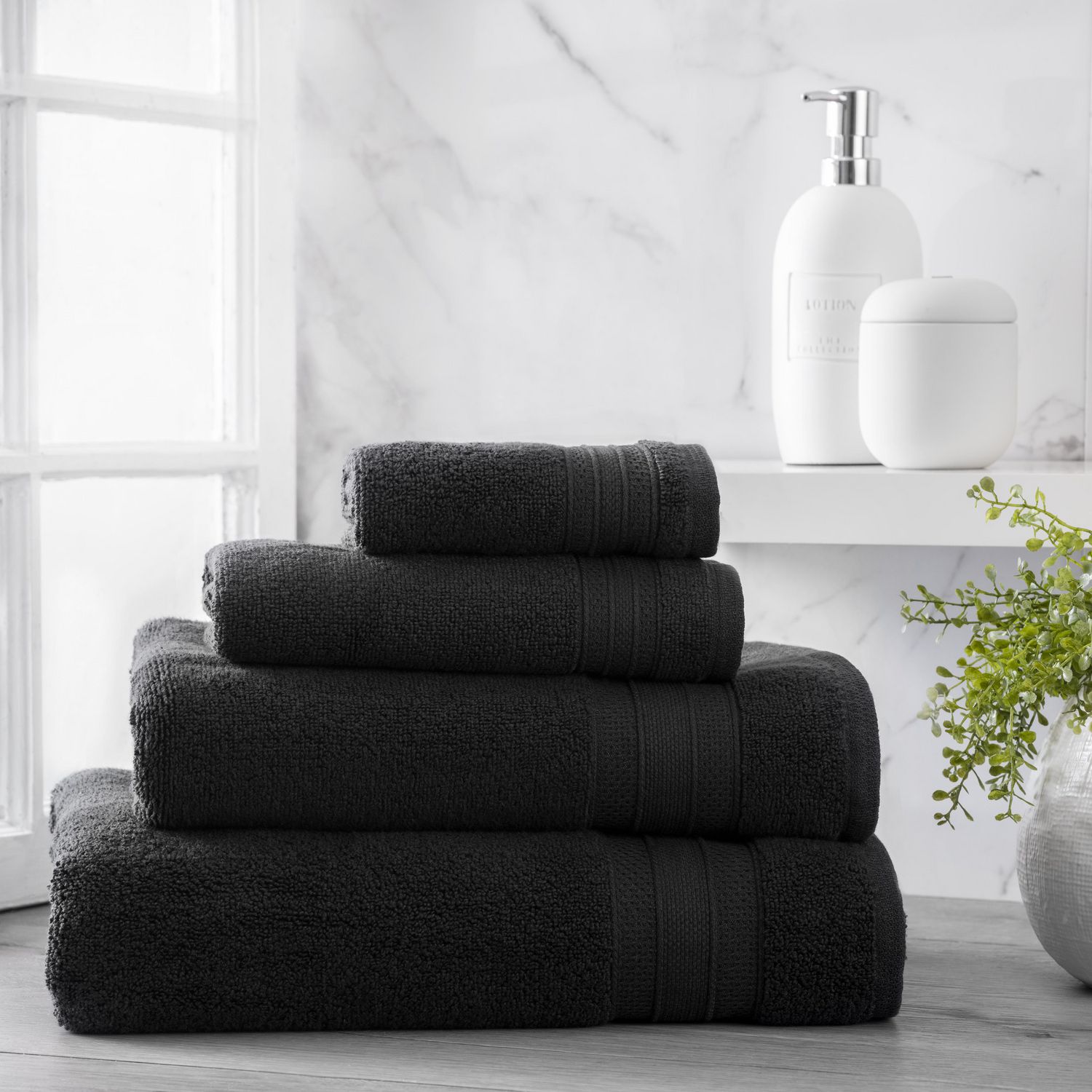 hometrends Solid Bath Towel, 30 x 54