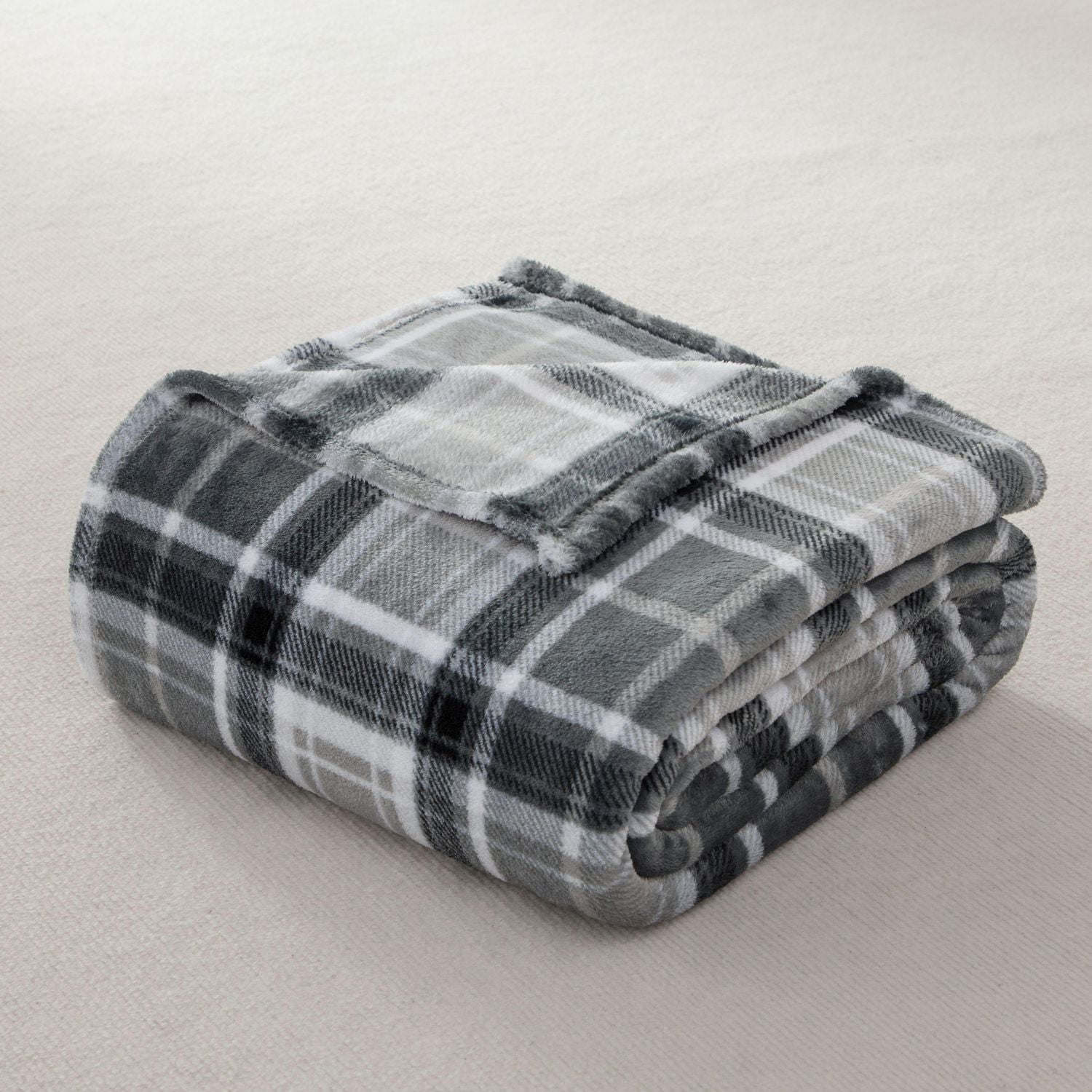 Mainstays Plush Blanket Size Twin King