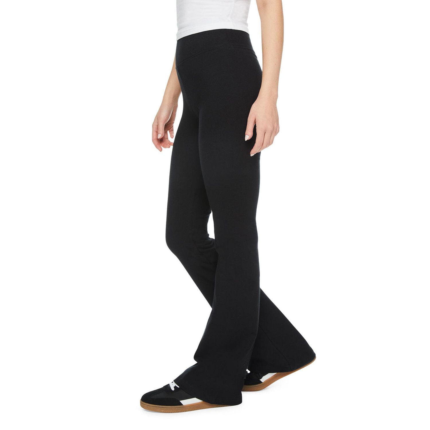 Legging à jambe évasée No Boundaries pour femmes Tailles TP–TTG