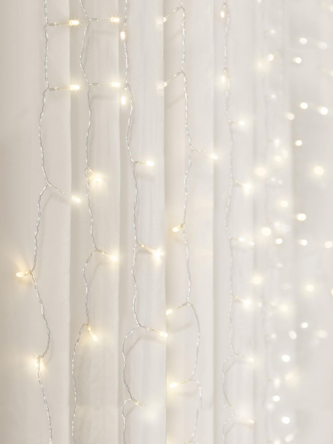 Curtain Lights Cascading LED Lighting Warm White lights, Warm white LED  curtain lights