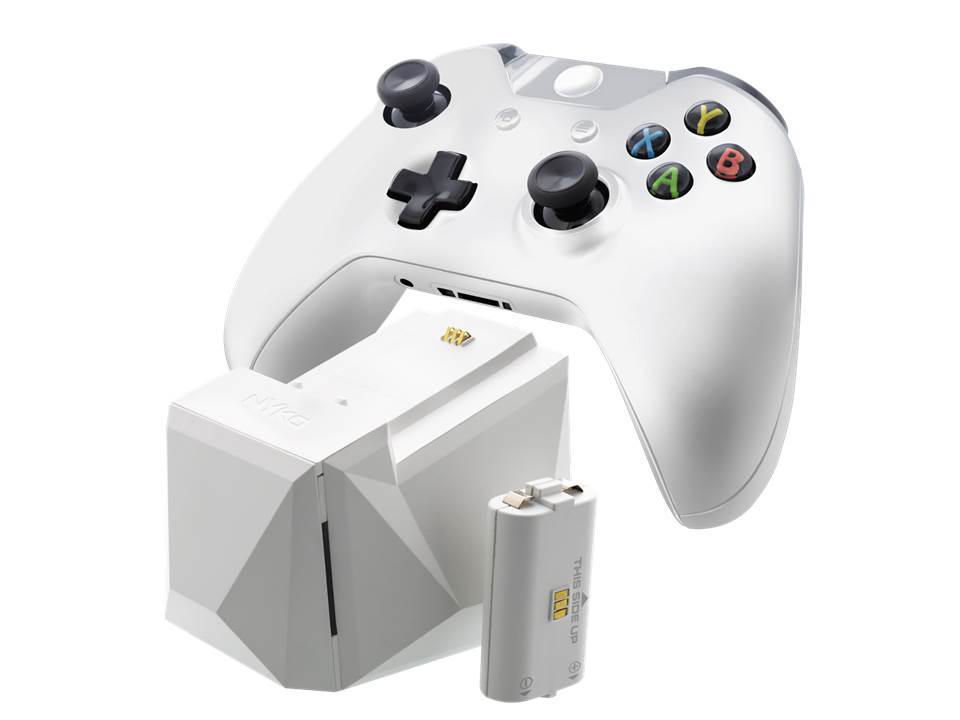 Charge Block Solo White (Xbox One) | Walmart Canada