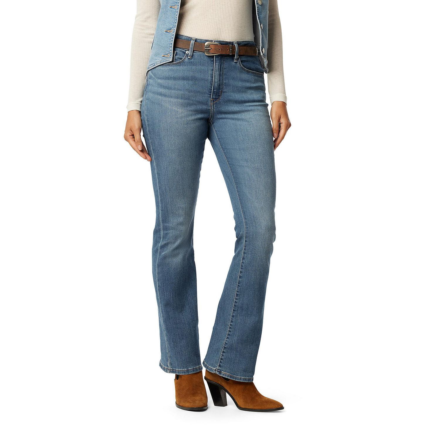 Levi Strauss Signature Women s Mid Rise Bootcut Jeans Available sizes 2 18