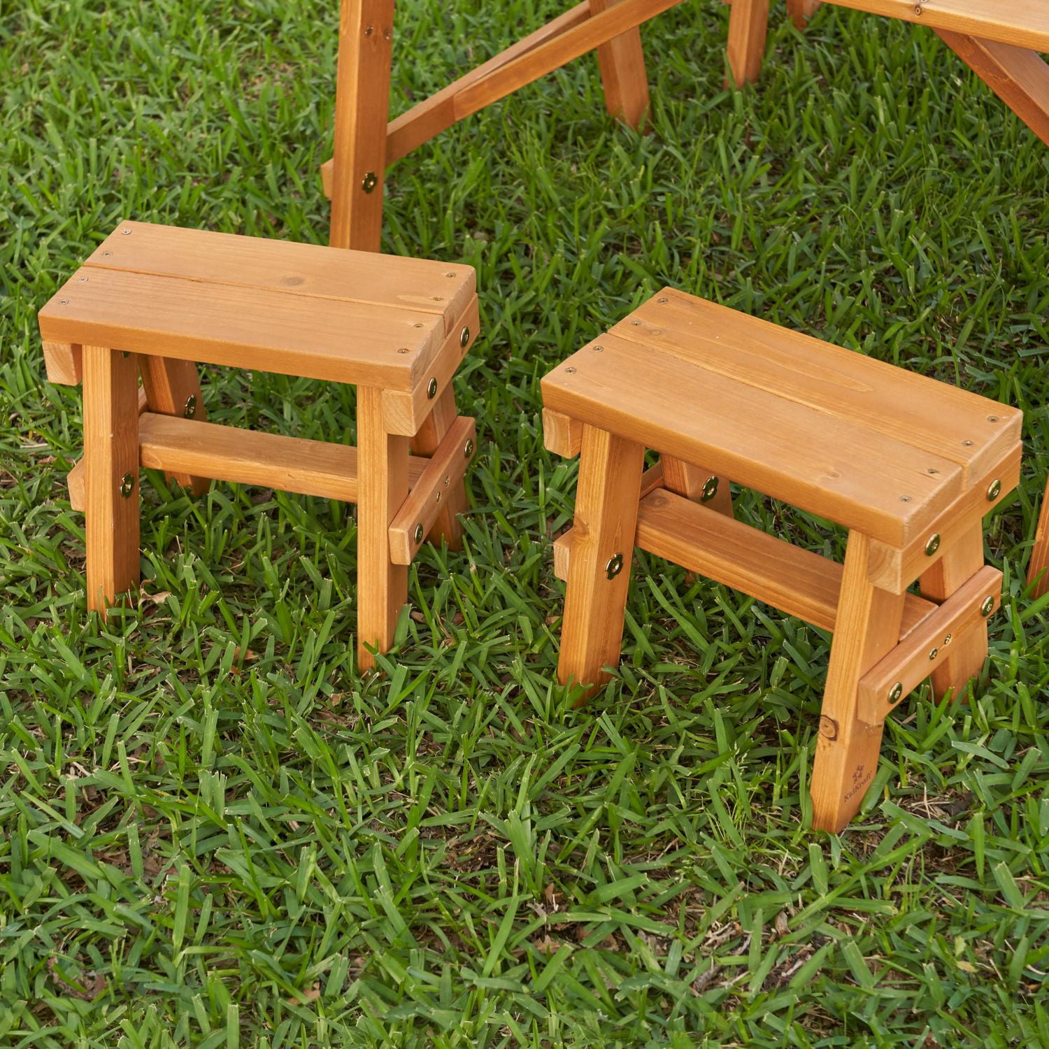 Kidkraft outdoor hotsell table and chairs