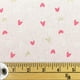 Tissu pré-coupé Fat Quarter de Fabric Creations à motif de nouveauté rose clair – image 1 sur 1