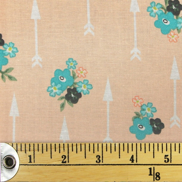 Tissu pré-coupé Fat Quarter de Fabric Creations à motif de fleurs et flèches