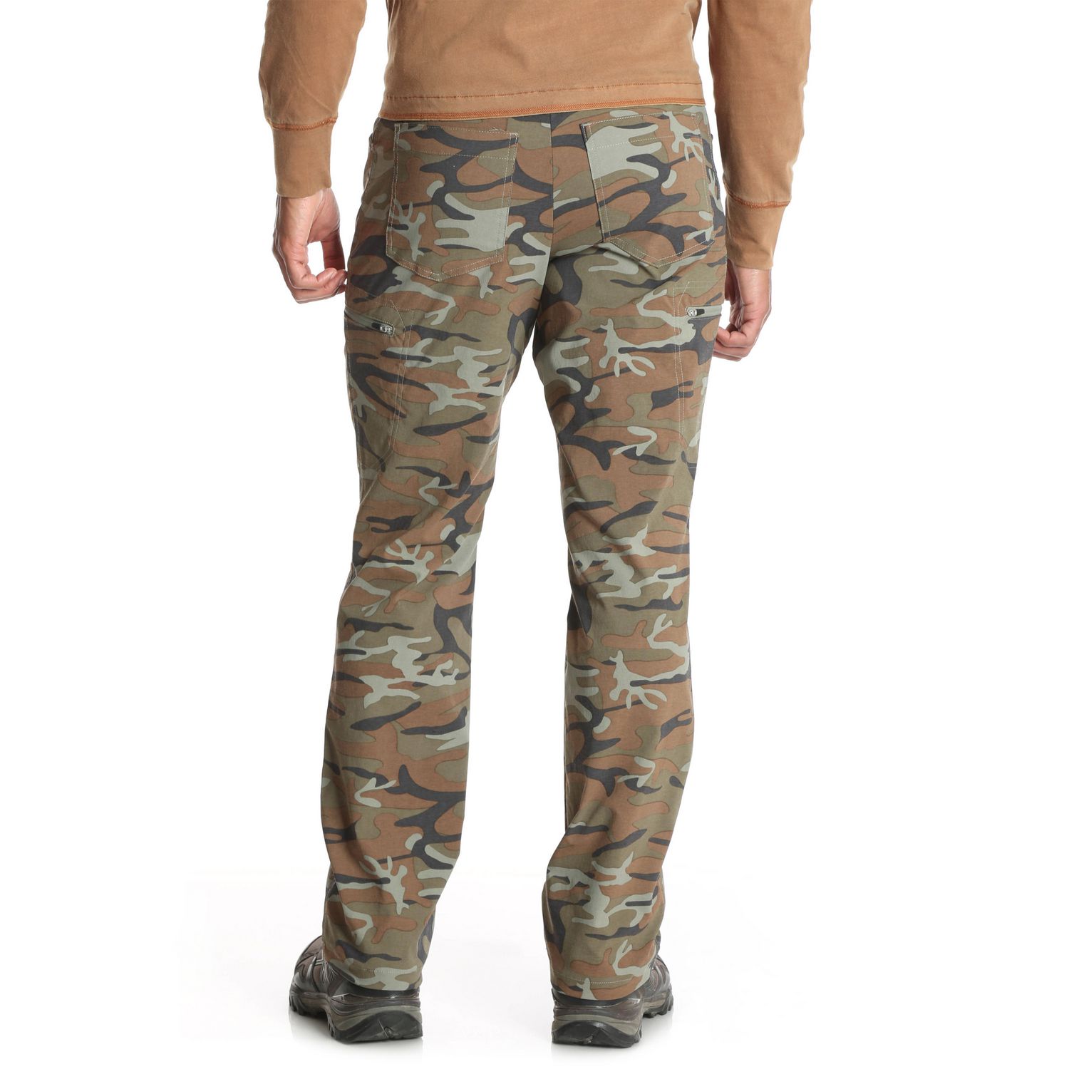 Wrangler camo hot sale pants walmart