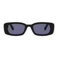 thumbnail image 2 of Lunettes de soleil rectangulaires noires Madden NYC, 2 of 3