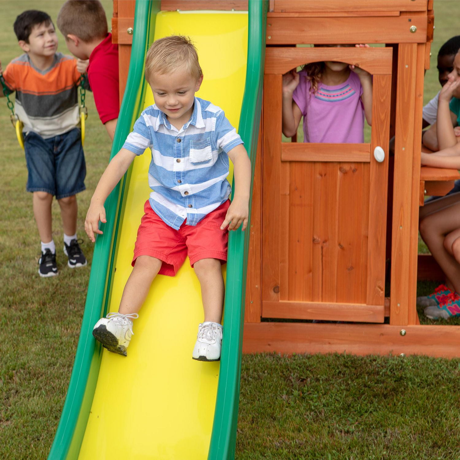 Backyard Discovery Oakmont Swing Set 