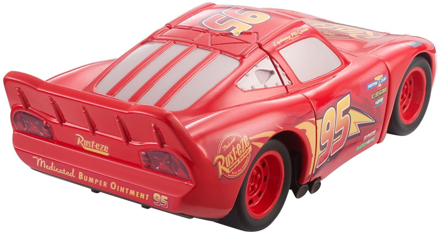 Race and reck lightning hot sale mcqueen