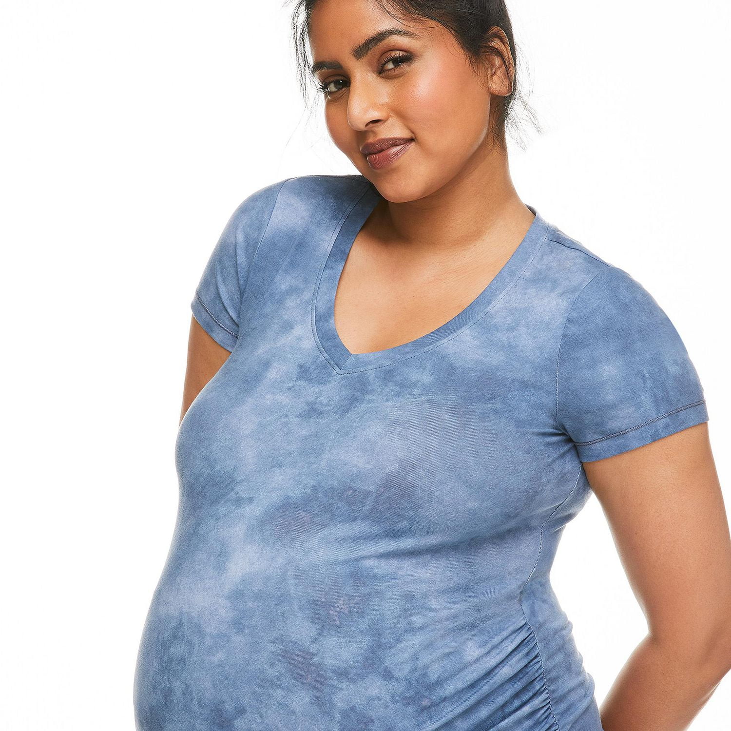 T-shirt de base avec encolure en V Paisley Sky Maternité