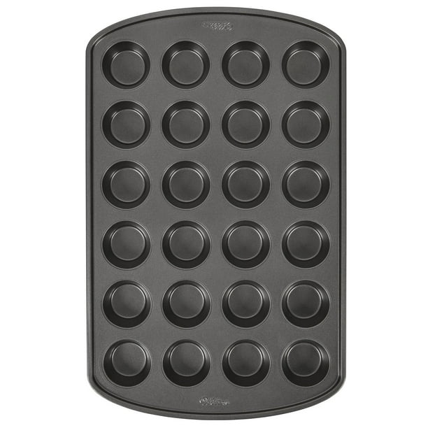 Twin Towers Trading 6-Cup Non-Stick Cupcake Pan Twin Towers Trading