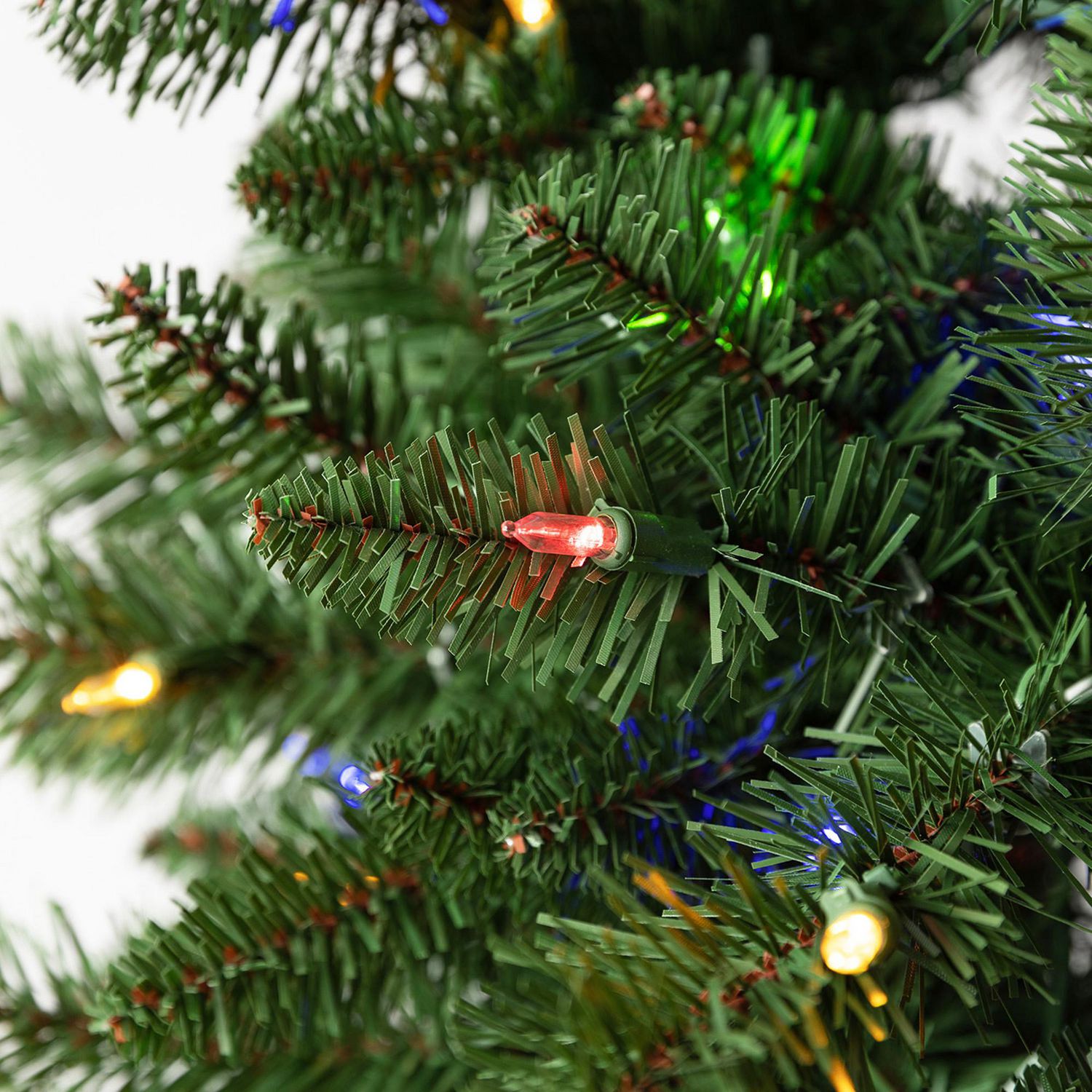 Holiday Time Arbre de Noël artificiel Sapin mince Shelton cachemire  Pré-Éclairé de 7 pi (2,1 m), Vert 