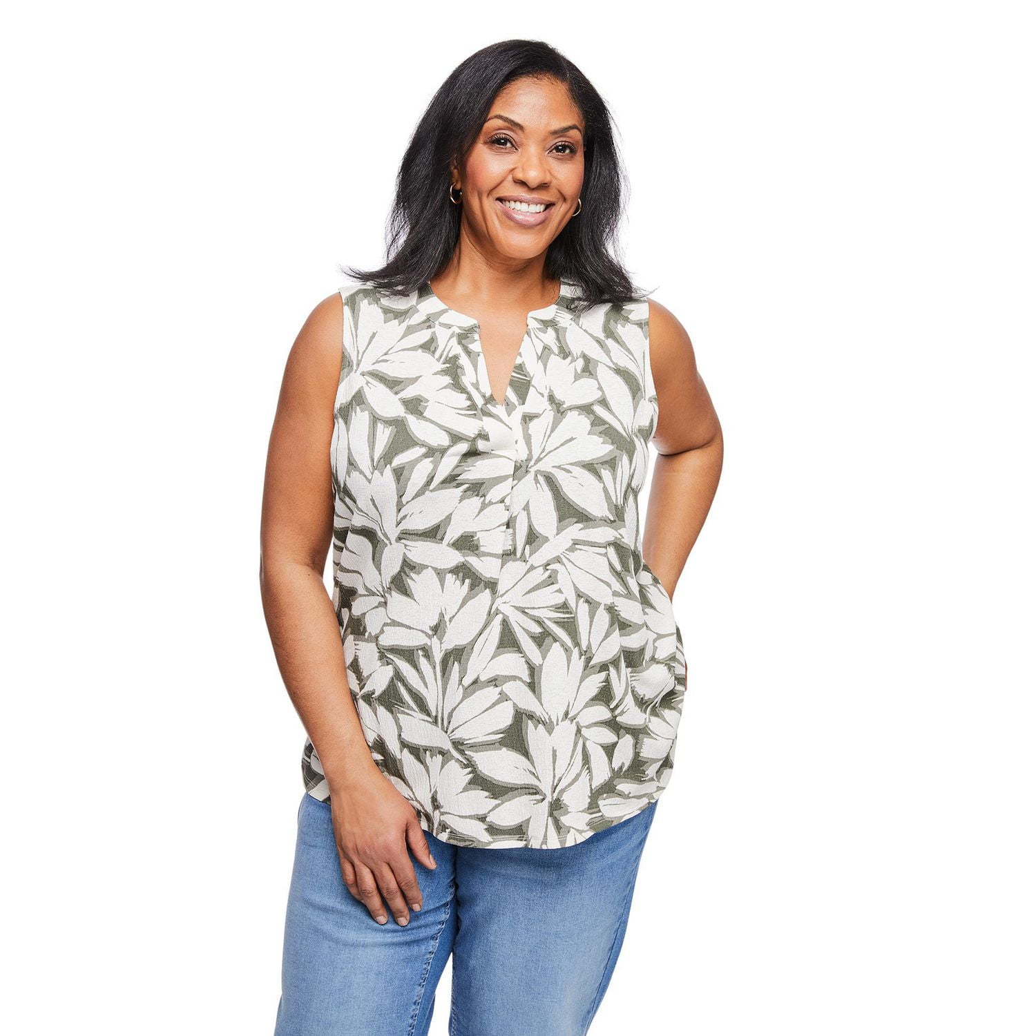 Iyla Women's Plus Crinkle Top