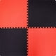 Tapis Connect-A-Mat Noir et Rouge, paquet de 4 – image 1 sur 1