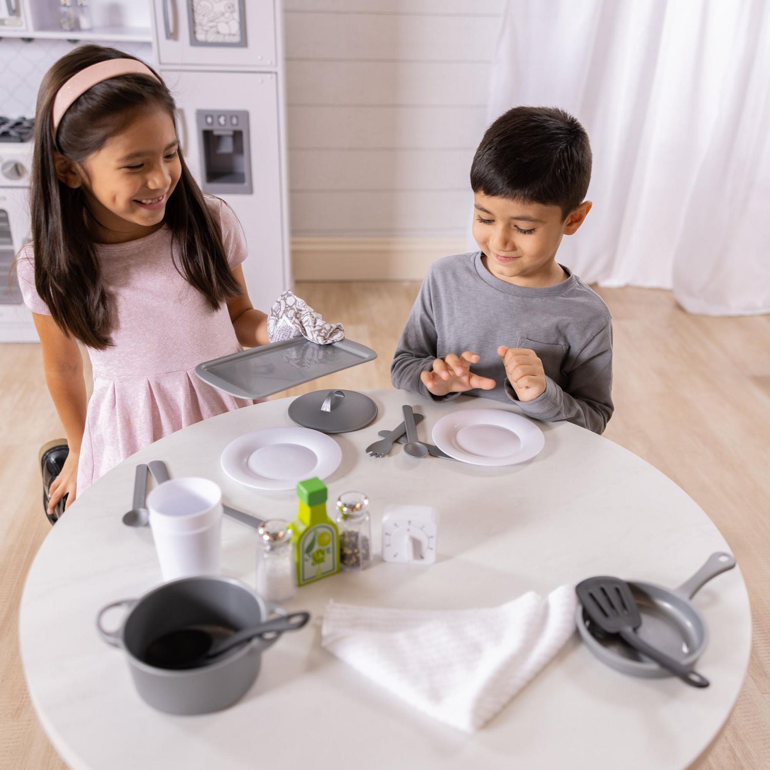 Melissa Doug 22 Piece Play Kitchen Accessories Set Utensils Pot Pans and More Walmart