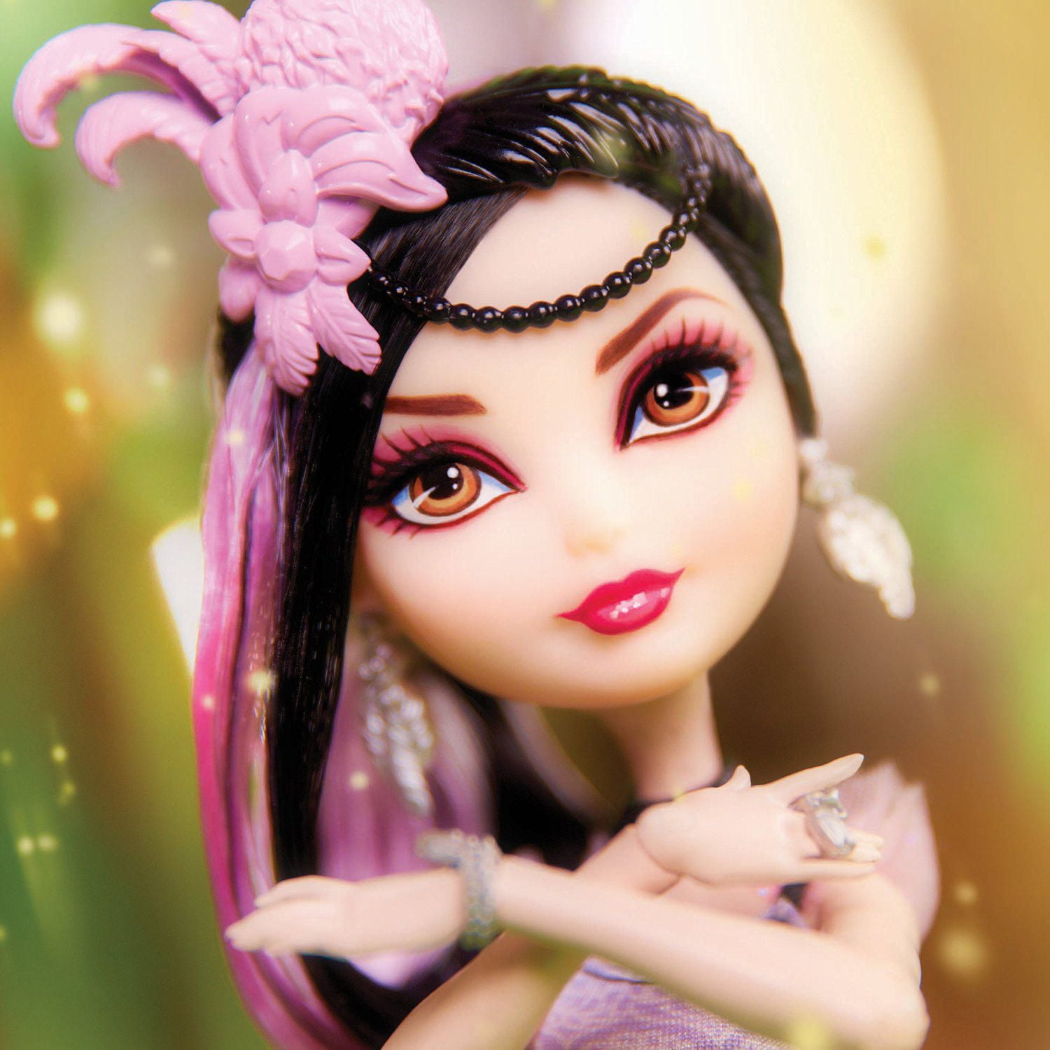 Ever After High Core Royal Duchess Swan Doll